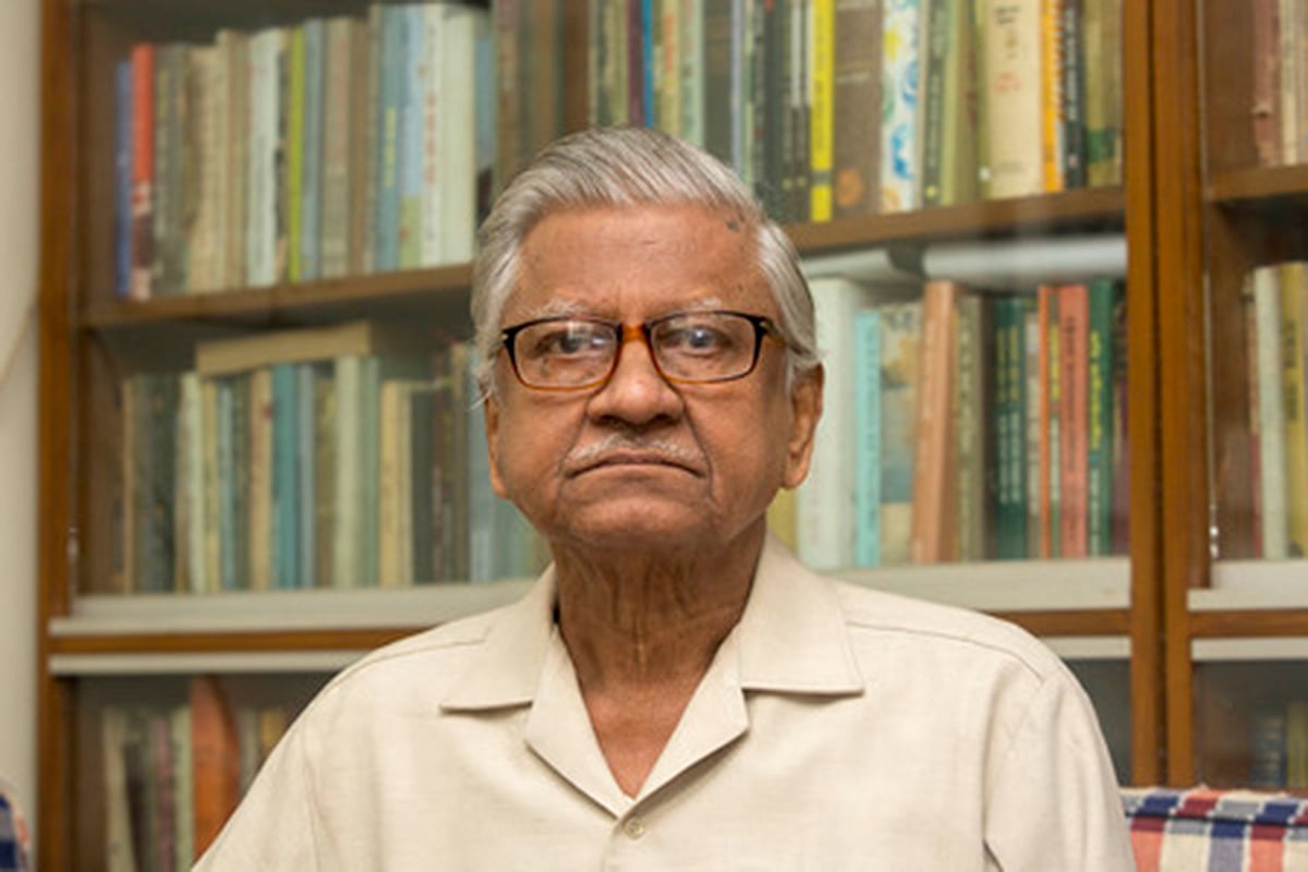 বাংলা একাডেমির সভাপতি অধ্যাপক আবুল কাসেম ফজলুল হক মারা গেছেন