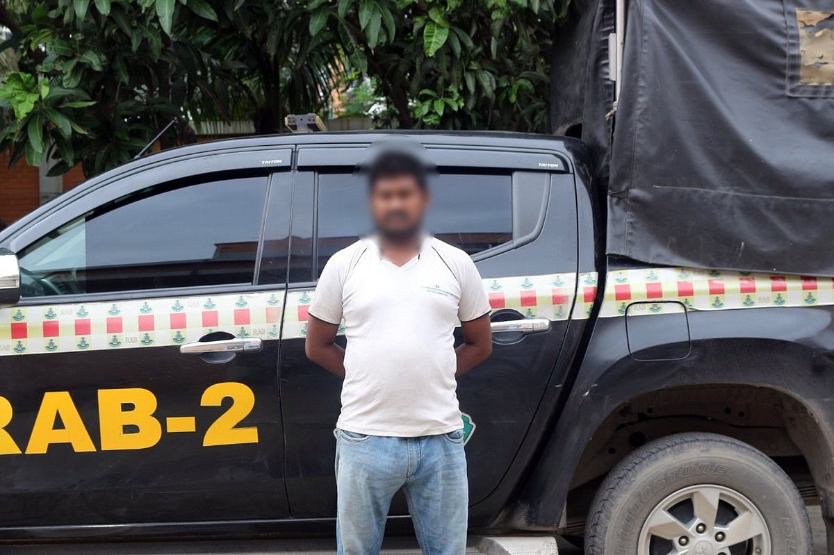 আদাবরে বিএনপি নেতা হত্যা: এজাহারভুক্ত আসামি পারভেজ গ্রেপ্তার